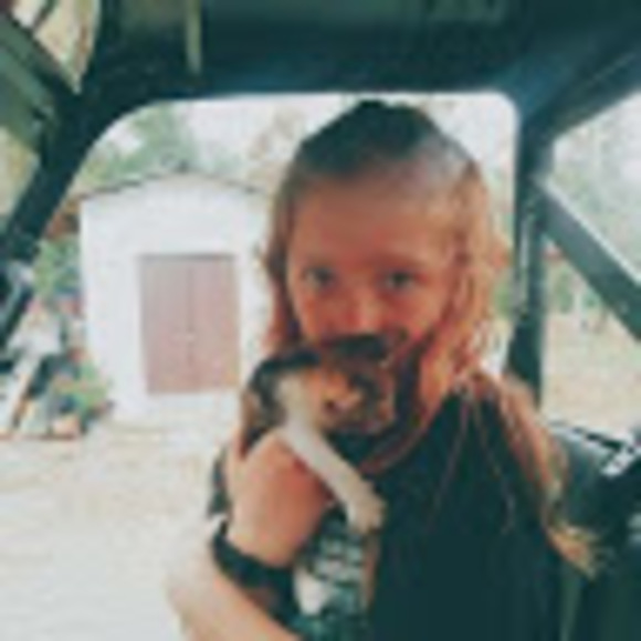 Meet your Posher, Marilyn - Picture 1 of 1